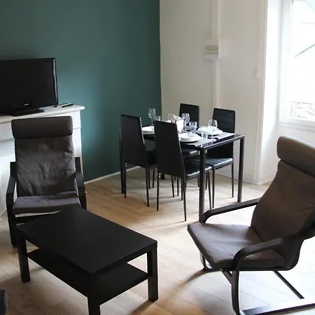 Les Locations D'Argol Apartment Exterior photo
